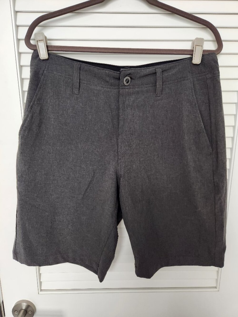 Volcom Mens Dark Grey Stretch Shorts - 32